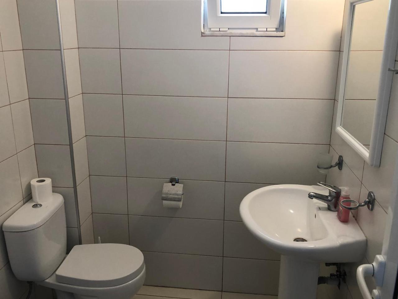 Kedros Rooms Praszoníszi Kültér fotó